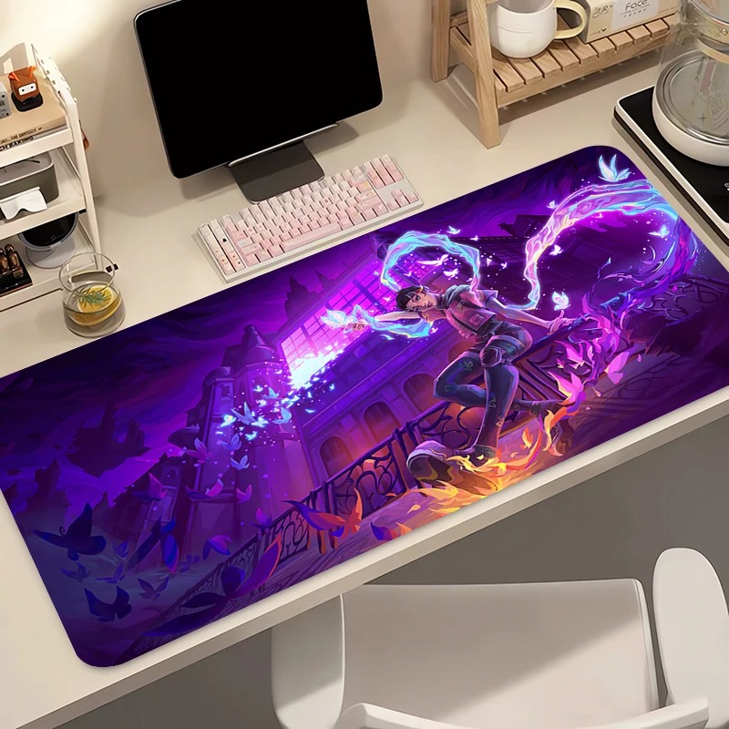 Tech Accessories For Desk - マウスパッドゲーマーコンピュータアニメ PC Valorant Clove マウスパッド Varmilo
