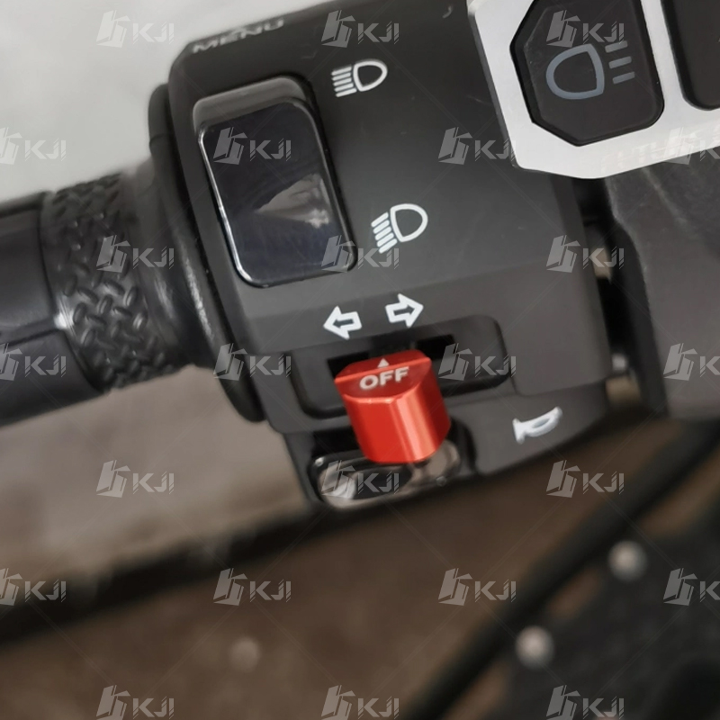 ヤマハ XMAX/NMAX/NVX/AEROX 300/25 - Tech Lighting Accessories のレビューと価格