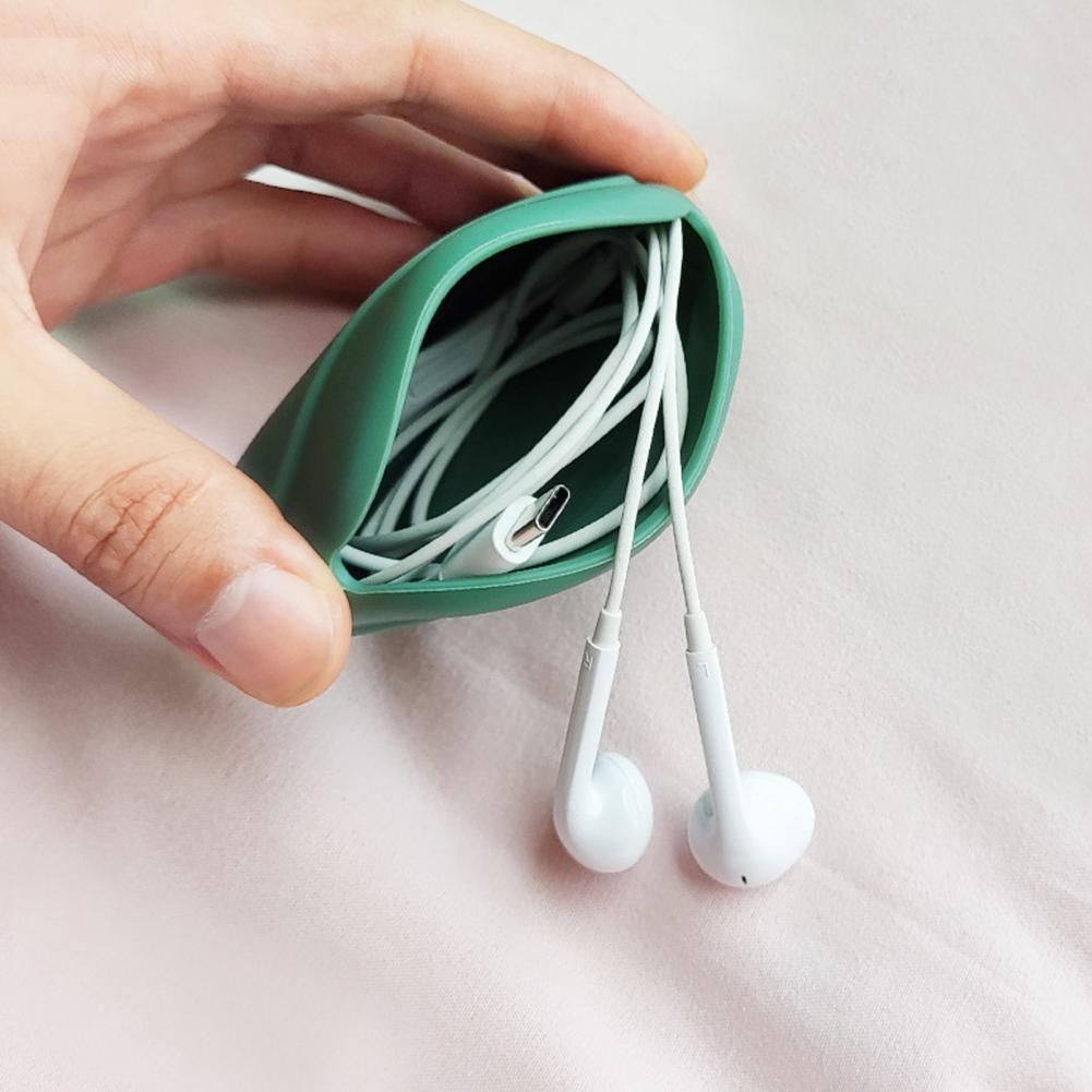 シリコン製ヘッドホンケーブルオーガナイザーケース 防水ミニポ - Travel Cable Organizer のレビューと価格